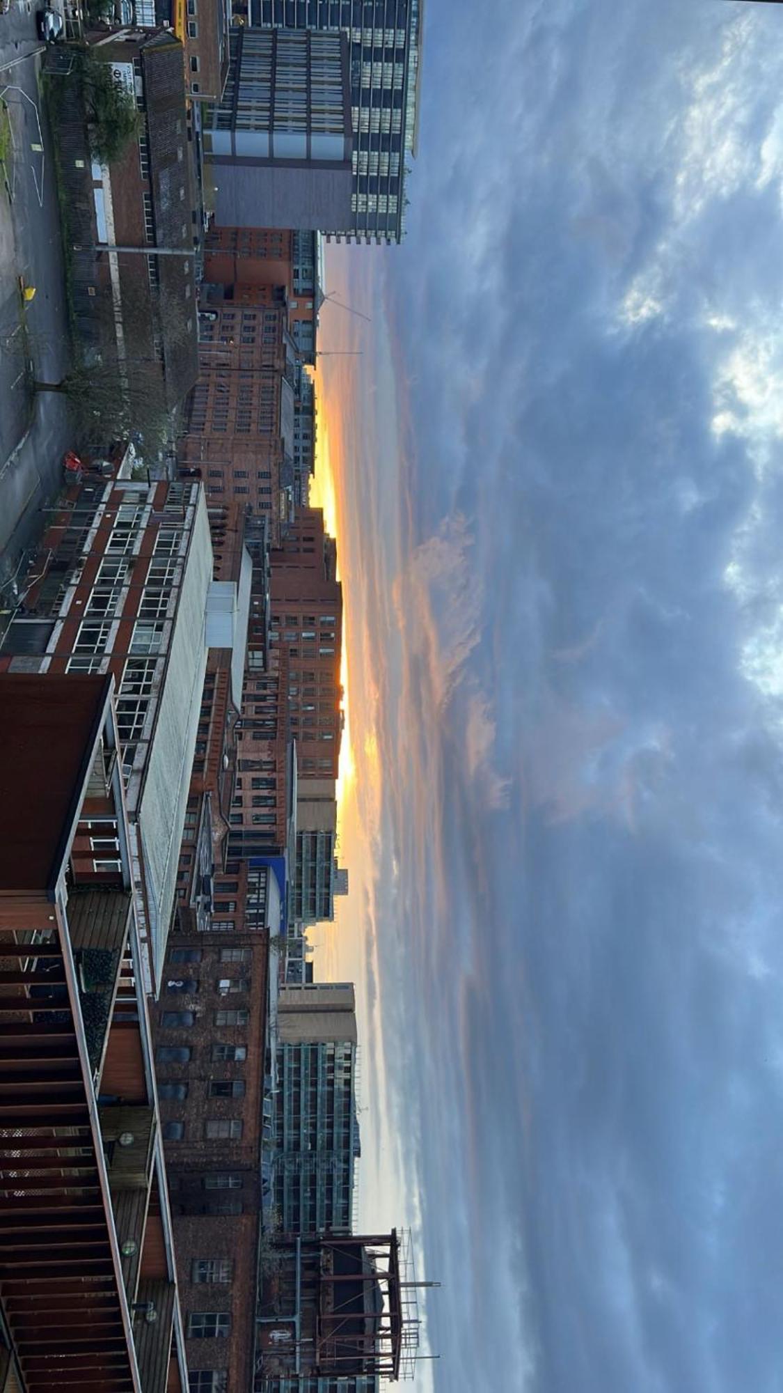 Central Manchester Luxury 2 Bed Apartment With Balcony Luaran gambar
